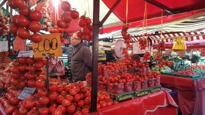 mercato_pomodori