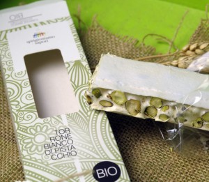 torrone-bianco-pistacchio-1-700x700